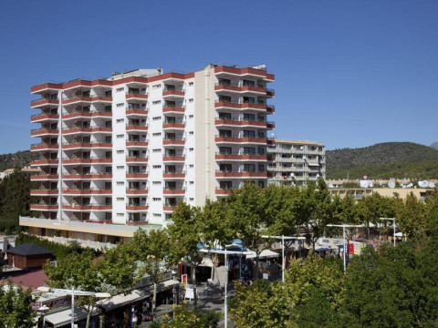 APARTAMENTOS SOL Y VERA