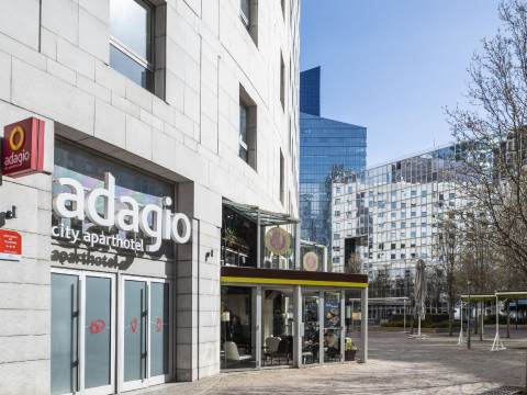 Aparthotel Adagio La Défense Esplanade