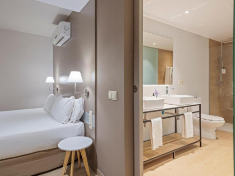 Aparthotel Bcn Montjuic