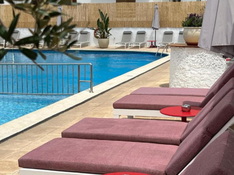 Aparthotel Boutique Poniente Playa