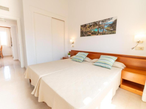 APARTHOTEL CIUDAD LAUREL