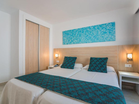 Aparthotel Holiday Center
