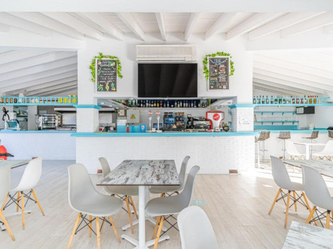 Aparthotel Holiday Center
