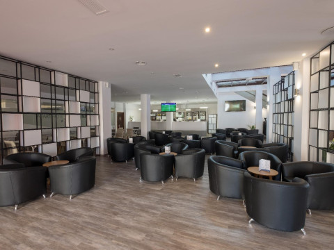 Aparthotel Las Dunas