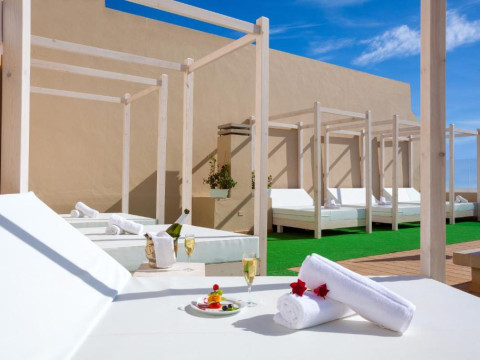 Aparthotel Los Dragos del Sur
