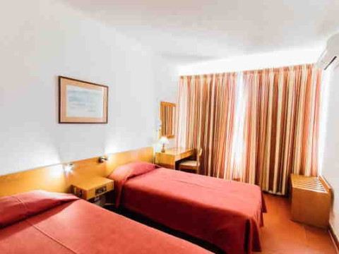 ApartHotel Navigator