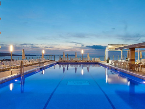 Aparthotel Nereida
