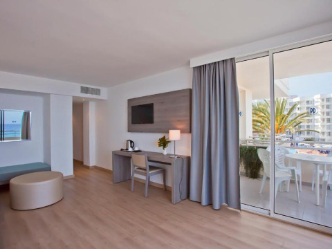 Aparthotel Playa Dorada
