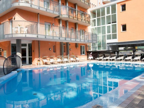 APARTHOTEL SHEILA