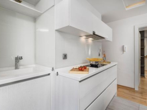 APARTMENT HANA
