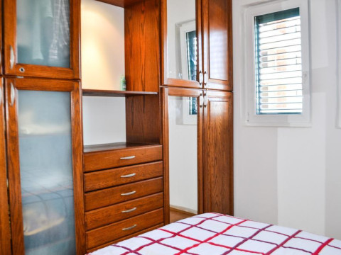 Apartments Petrovac