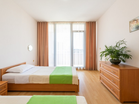 APARTMENTS TRAKIA PLAZA