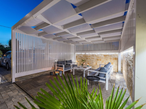APARTMENTS VILLA KARLA