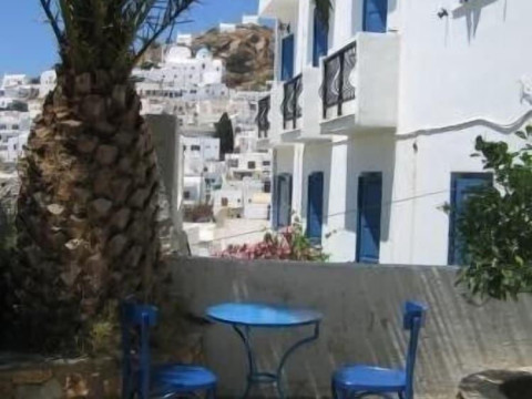 Aphrodite Hotel & Apartments
