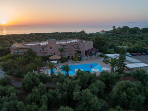 Apollo Resort Art Hotel