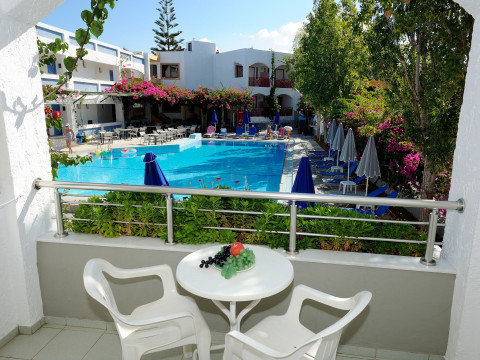 APOLLON HOTEL APARTMENTS
