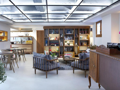 Apollon Library Suites