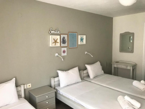 Aqua Beachfront Elegant