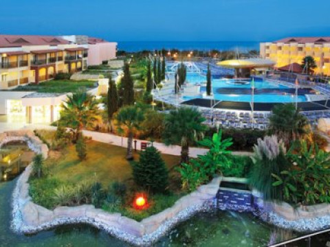 AQUA FANTASY RESORT HOTEL