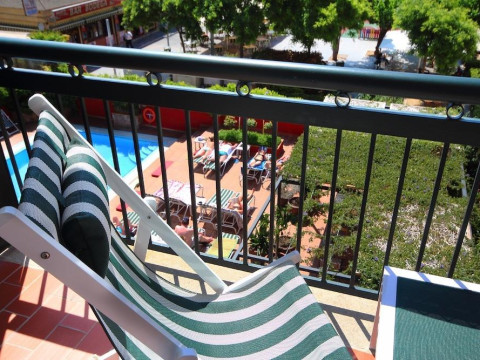 Aqua Hotel Bertran Park