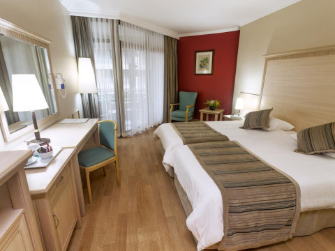 Aqua Hotel
