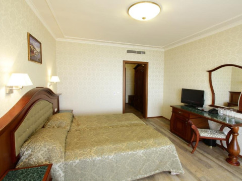 AQUA VIEW BOUTIQUE HOTEL 