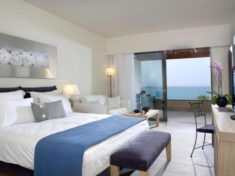 AQUAGRAND ARTISTIC LUXURY BEACH RESORT