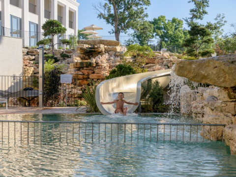 AQUAHOUSE HOTEL AND SPA