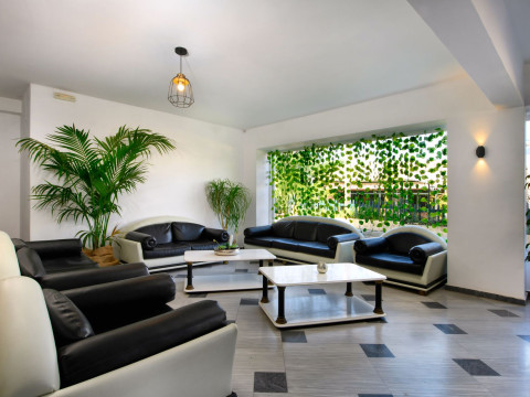 Aquarius Beach Eco-Hotel
