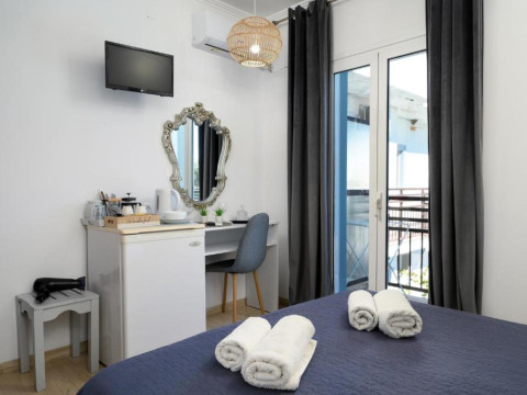 Aquarius Beach Hotel
