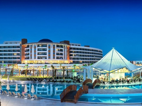 AQUASIS DELUXE RESORT & SPA