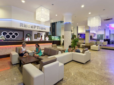 Arabella World Hotel