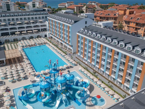 Arcanus Trendline Resort
