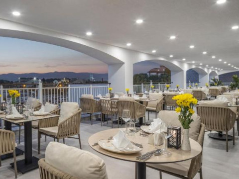 Arcanus Trendline Resort