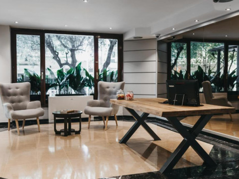 Arenas Atiram Hotels