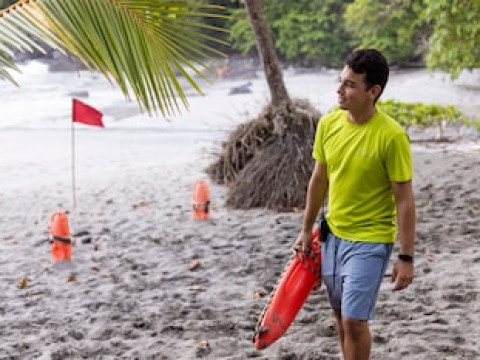 ARENAS DEL MAR BEACHFRONT AND RAINFOREST RESORT