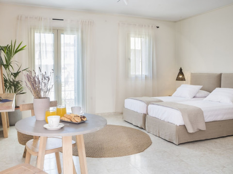 Argostoli Marina Suites