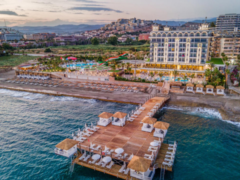 Aria Resort & Spa