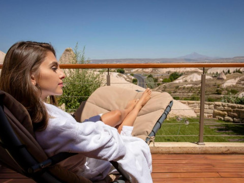 Ariana Sustainable Luxury Lodge