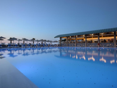 Arina Beach Resort