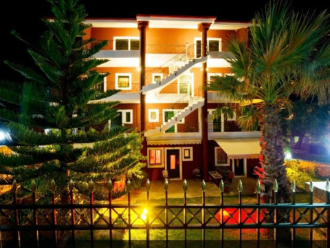 Aristidis Gardens