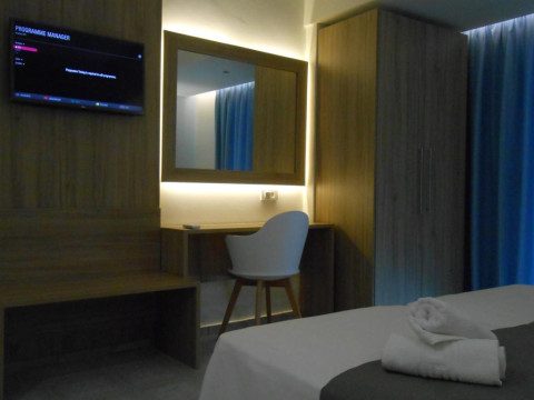 ARISTO APARTMENTS