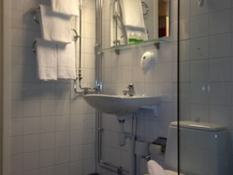 ARISTON HOTEL