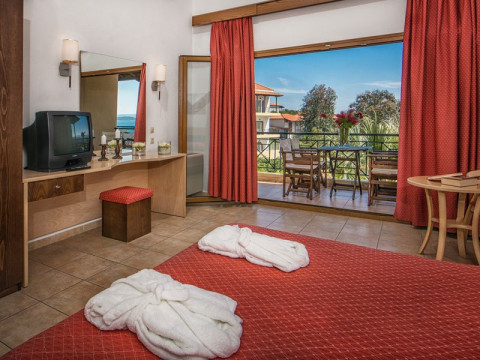 Aristoteles Holiday Resort & Spa