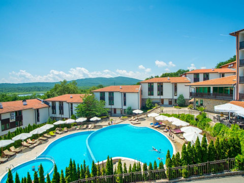 Arkutino Family Resort