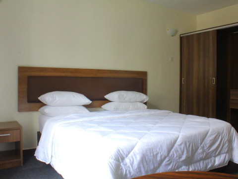 ARMAAN SUITES AND RESTAURANT