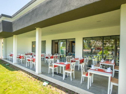 Armas Garden Hotel