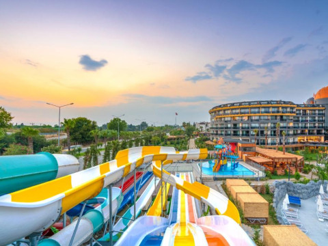 Arnor De Luxe Hotel & Spa