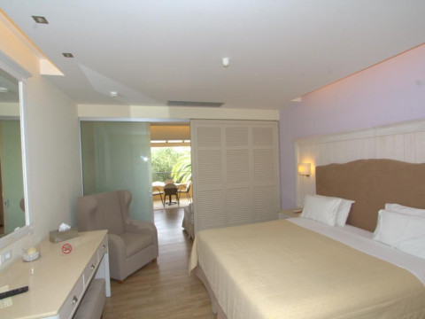 Art Hotel Debono