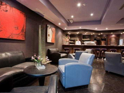 Art Palace Suites & Spa